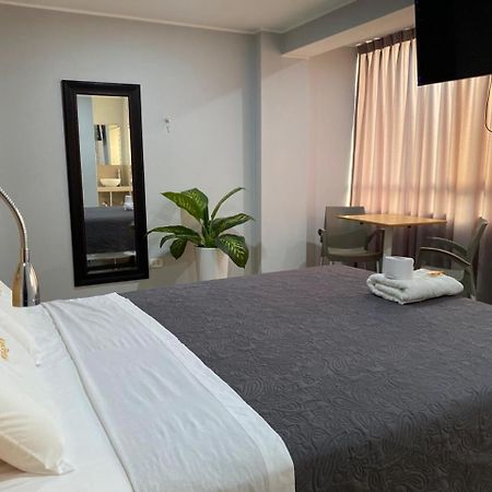 Millennium Hotel Corporative San Vicente de Canete Bagian luar foto