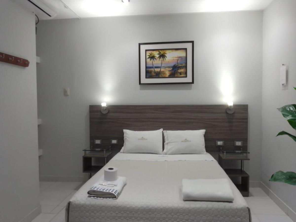 Millennium Hotel Corporative San Vicente de Canete Bagian luar foto